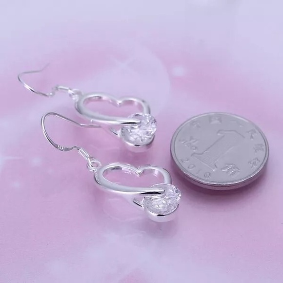 925 Sterling Silver Heart with Stone Earrings - Picture 4 of 4